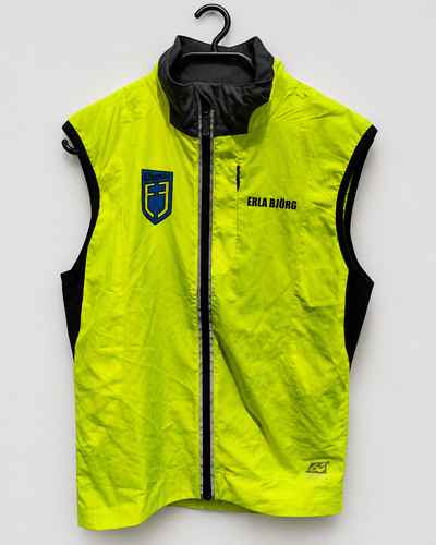 North women vest size - 66,