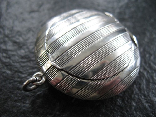 Pillendose silber 800 - pillendose,