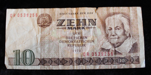 Alte geldschein banknote ddr - geldschein,