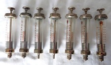 Auflösung.Fundzustand-Tolles altes Konvolut mit alten Henke Glasspritzen-10ml