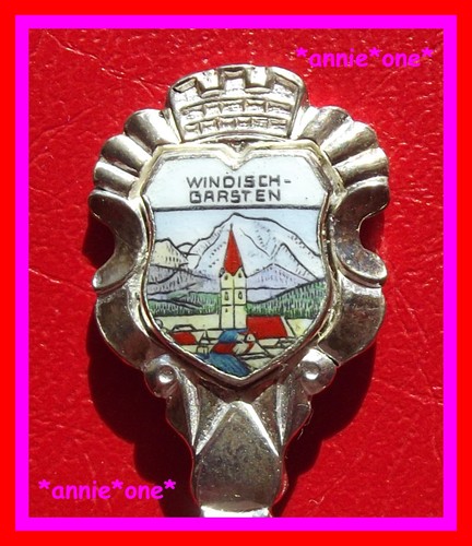 Emaille wappen - ꧁,