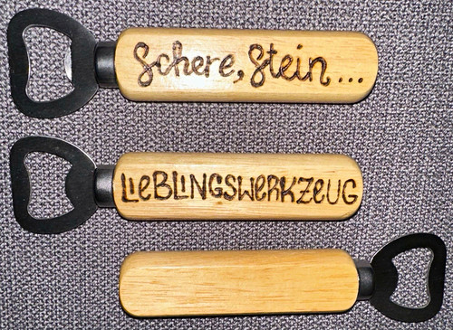 Gravierter holz - gravierter,