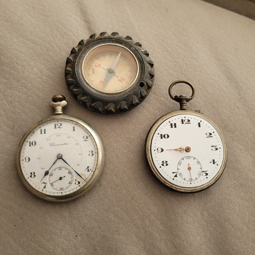 Taschenuhr und kompass - taschenuhr,