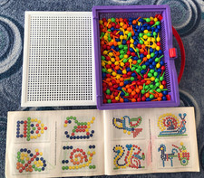 Quercetti Mosaik-Steckspiel und zusätzliches Steckspiel