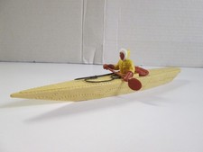 Timpo Toys. Eskimo mit Kajak
