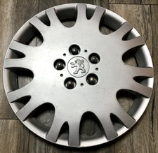1 Peugeot Radkappe  16 Zoll     9606.PX