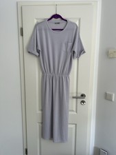 Neuwertige Maxikleid von Zara in Größe S/38.