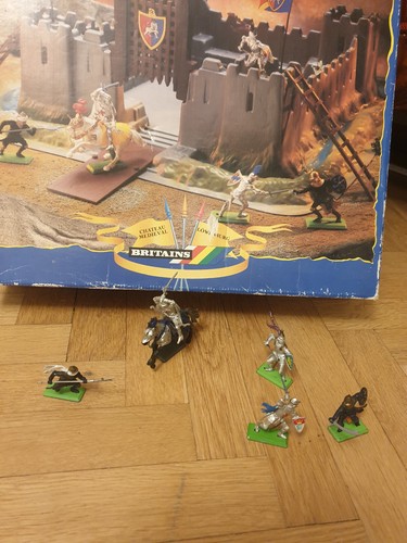 Britains deetail ritterburg - britains,