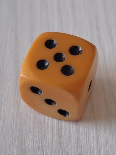 Würfel bernstein oder - würfel/,