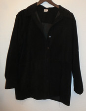 Schwarze Blusenjacke mit samtigem Oberstoff und glatter Innenseite  Gr. 38