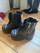 Demonia Camel 208. Only Worn