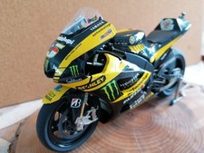 Yamaha YZR-M1 /  Moto GP 2011  #5 Colin Edwards /  1:12 Minichamps