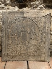 Antike Ofenplatte, Gusseisen. Erntemotiv