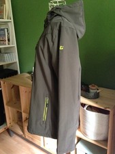 Killtec Softshelljacke * Innenfleece* Gr. 176 * windproof * waterresistant *