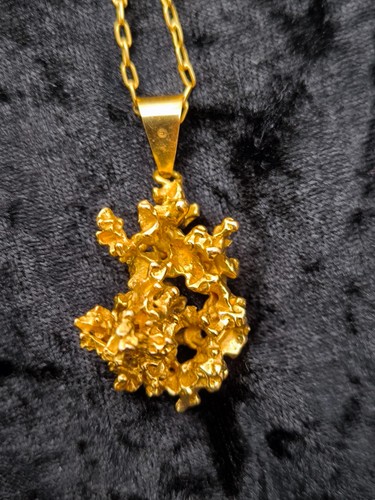 Gold nugget anhänger mit - gold-nugget,