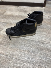 Goldige Adidas Pro Model