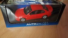 1:18 Holden HSV VT2 Clubsport R8 von Autoart mit OVP sehr guter Zustand