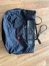 Furla Luxusmarke Handtasche Reisehandtasche Schwarz Basic Koffer Herz Anhänger