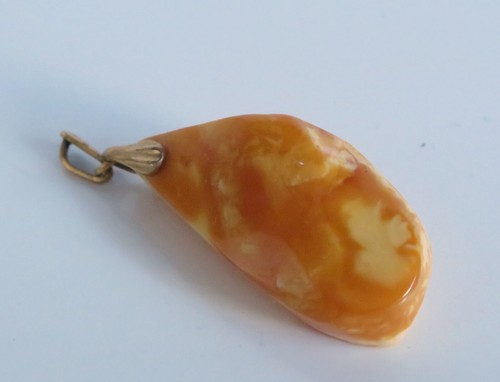 Großer bernstein butterscotch - bernstein,