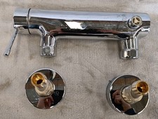 Grohe Essence Brausebatterie, chrom, Aufputz Brause - Duscharmatur, 33636001