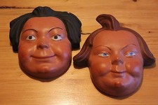 2 Alte Wandmasken Max & Moritz