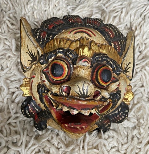 Handgeschnitzte holzmaske - handgeschnitzte,