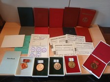 DDR Ausweise Orden ,Fahrkarte z. Naherholung , Handwerkskarte, Schießbuch blanko