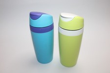 1 Tupperware Thermo-Becher