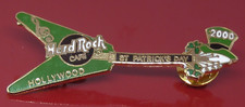 Hard Rock Cafe Emaille Pin Anstecker Hollywood USA St Patrick's Day Gitarre 2000