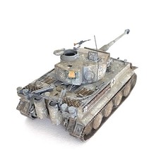 1:87  Minitank ,Trident, Roco
