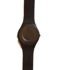 Swatch Slim Vintage Armbanduhr Schwarz Kunststoff defekt Sammlerstück