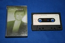 2 alte Musikkassetten von