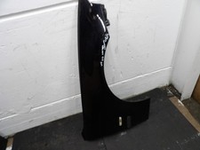 BMW E46 Kotflügel Schwarz 668