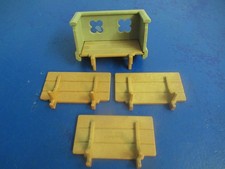 Balkon mit 4 x Wehrgang zu