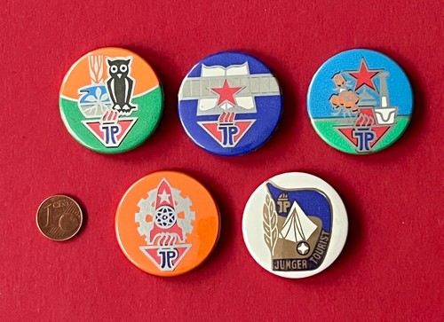 Ddr abzeichen pins - ddr,
