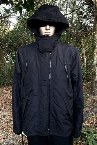 Nwt superdry mountain - superdry,