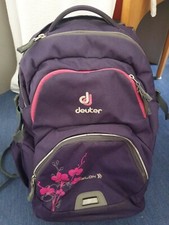 Schulrucksack für Mädchen von Deuter in Lila gebraucht