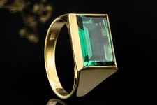 Ring mit natürlichem Spinell