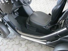 Premium Fußmatte schwarz Velour passgenau von Rau passend für Renault Twizy