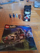 LEGO Monster Fighters: Fahrende Vampirgruft (9464)
