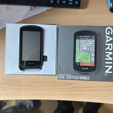 Garmin Edge 1030 Plus GPS-Fahrradcomputer - Schwarz (kein Bundle)