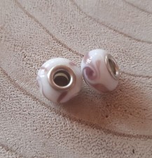 2er Set Glas Bead weiß lila gemustert Charm Stopper für Charm Armband oder Kette