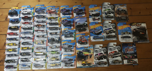 Hot wheels konvolut - hot, 61
