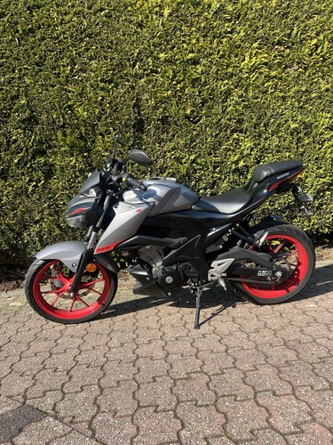 Suzuki gsx 125 - suzuki, 2020