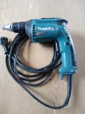 Makita FS4000
