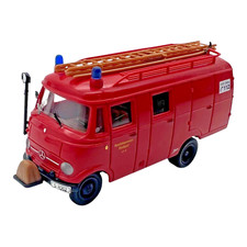 1:87 Brekina Mercedes-Benz LF 319 metz Berufsfeuerwehr Stuttgart H0 Modellauto