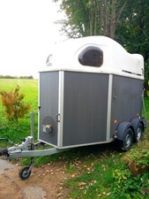 Pferdeanhänger CHEVAL LIBERTE PULLMAN von 2015 TÜV neu 2 Jahre