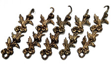 Messing Haken verziert mit Blumen 5 Stück originalt alt