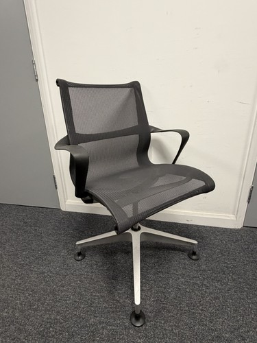 Herman miller setu - herman,