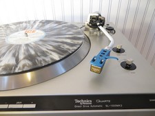 Plattenspieler Technics SL-1300 MK 2 - Top-Revidiert - Technics EPC 207C !